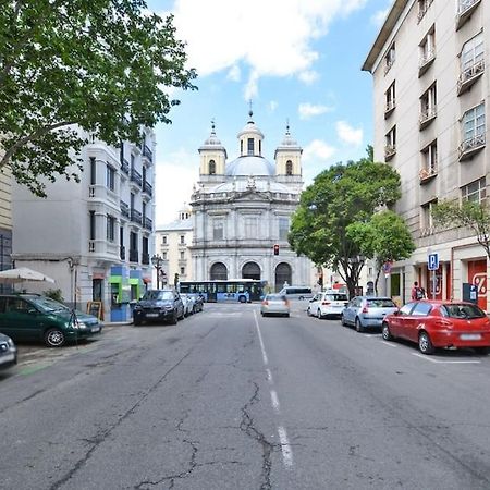 Estudio En Palacio La Latina مدريد المظهر الخارجي الصورة