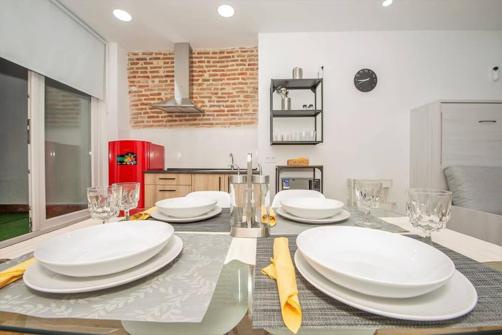 Estudio En Palacio La Latina مدريد المظهر الخارجي الصورة