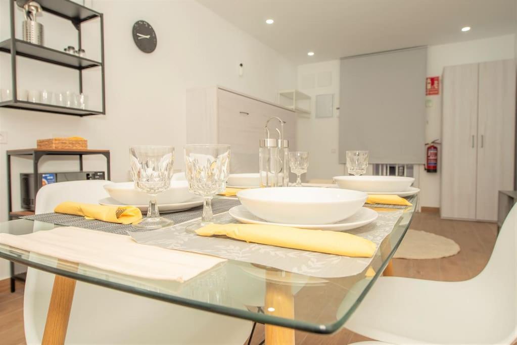 Estudio En Palacio La Latina مدريد المظهر الخارجي الصورة