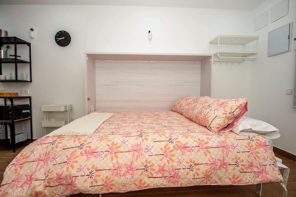 Estudio En Palacio La Latina مدريد المظهر الخارجي الصورة
